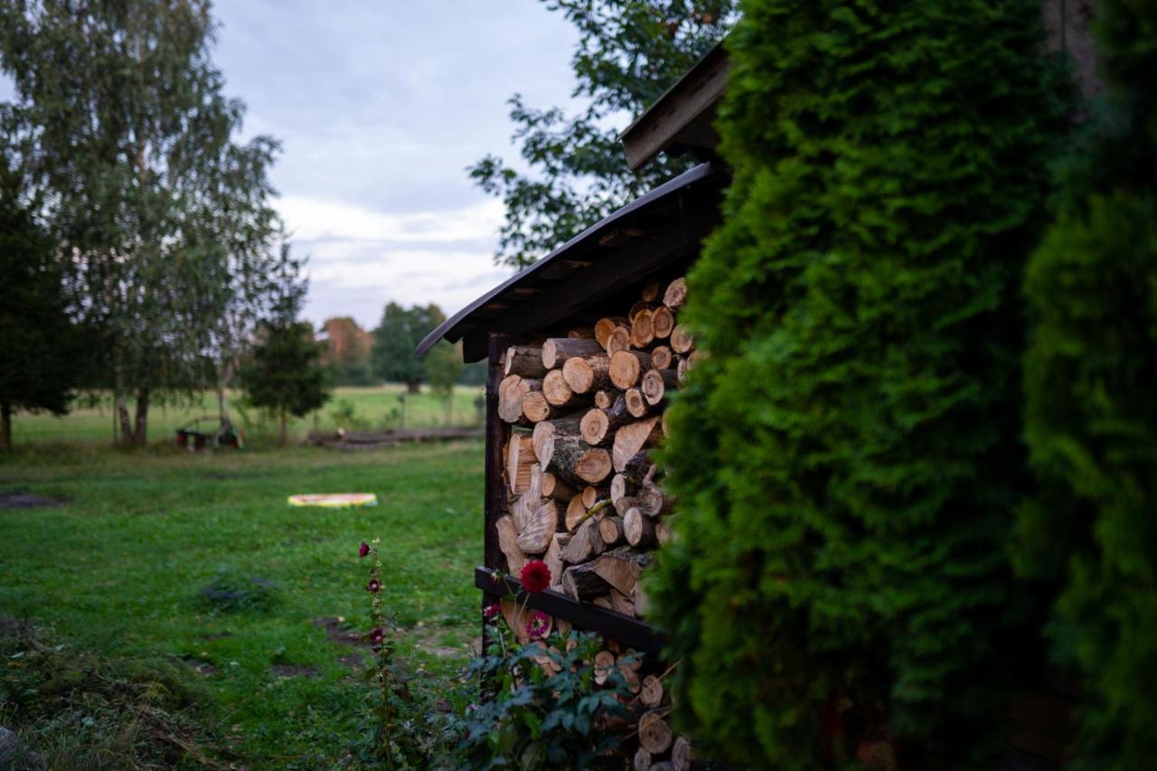 Maison d'hôtes Bizon à Sadowne Extérieur photo